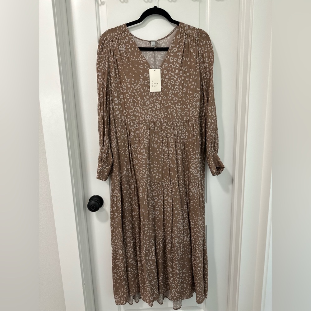 Leopard print tiered dress